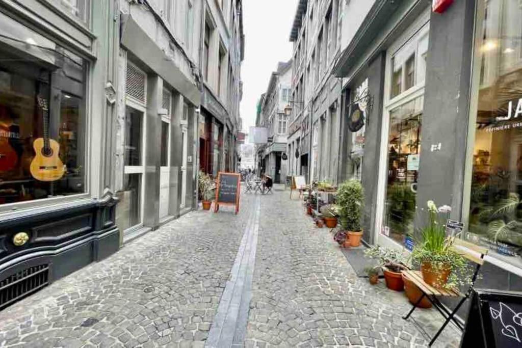 Le Neuvice - Place Du Marche, Quais, Bueren リエージュ エクステリア 写真
